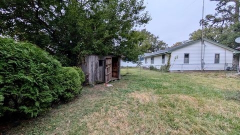 Tiny photo for 639 Wood Court, Kankakee, IL 60901 (MLS # 12494450)