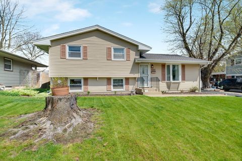 Photo of 1611 Norte Dame Road, Rockford, IL 61103 (MLS # 12624049)