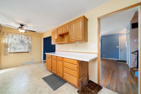 Tiny photo for 1611 Norte Dame Road, Rockford, IL 61103 (MLS # 12624049)