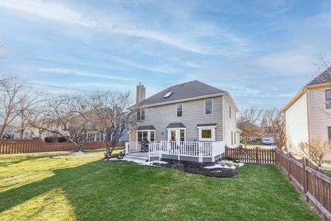 Tiny photo for 38 Breckenridge Drive, Aurora, IL 60504 (MLS # 12577607)