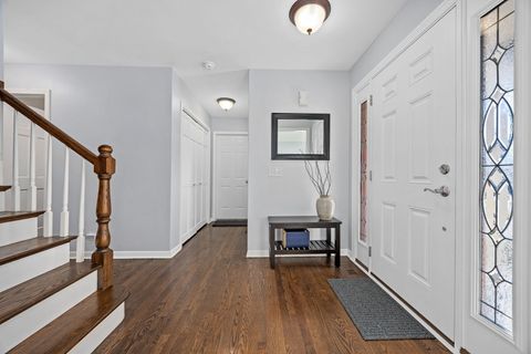 Tiny photo for 38 Breckenridge Drive, Aurora, IL 60504 (MLS # 12577607)