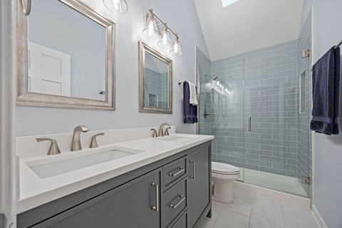 Tiny photo for 38 Breckenridge Drive, Aurora, IL 60504 (MLS # 12577607)