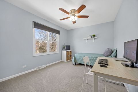 Tiny photo for 38 Breckenridge Drive, Aurora, IL 60504 (MLS # 12577607)