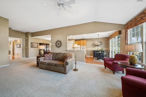Tiny photo for 2156 Sandpiper Way, Elgin, IL 60124 (MLS # 12530489)