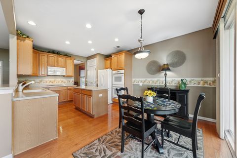 Tiny photo for 2156 Sandpiper Way, Elgin, IL 60124 (MLS # 12530489)