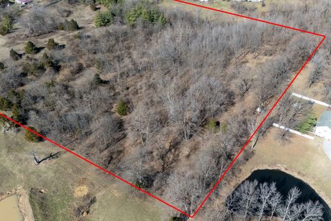 Tiny photo for 9466 Hickory Ridge Road, Murphysboro, IL 62966 (MLS # 12569636)