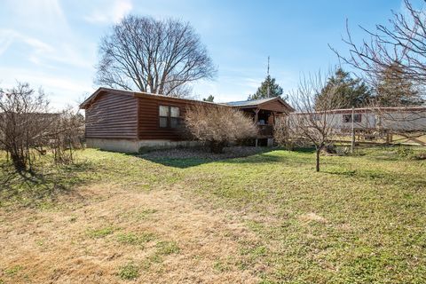 Tiny photo for 9466 Hickory Ridge Road, Murphysboro, IL 62966 (MLS # 12569636)