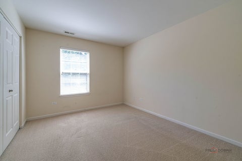 Tiny photo for 790 Oak Hollow Road, Crystal Lake, IL 60014 (MLS # 12630095)