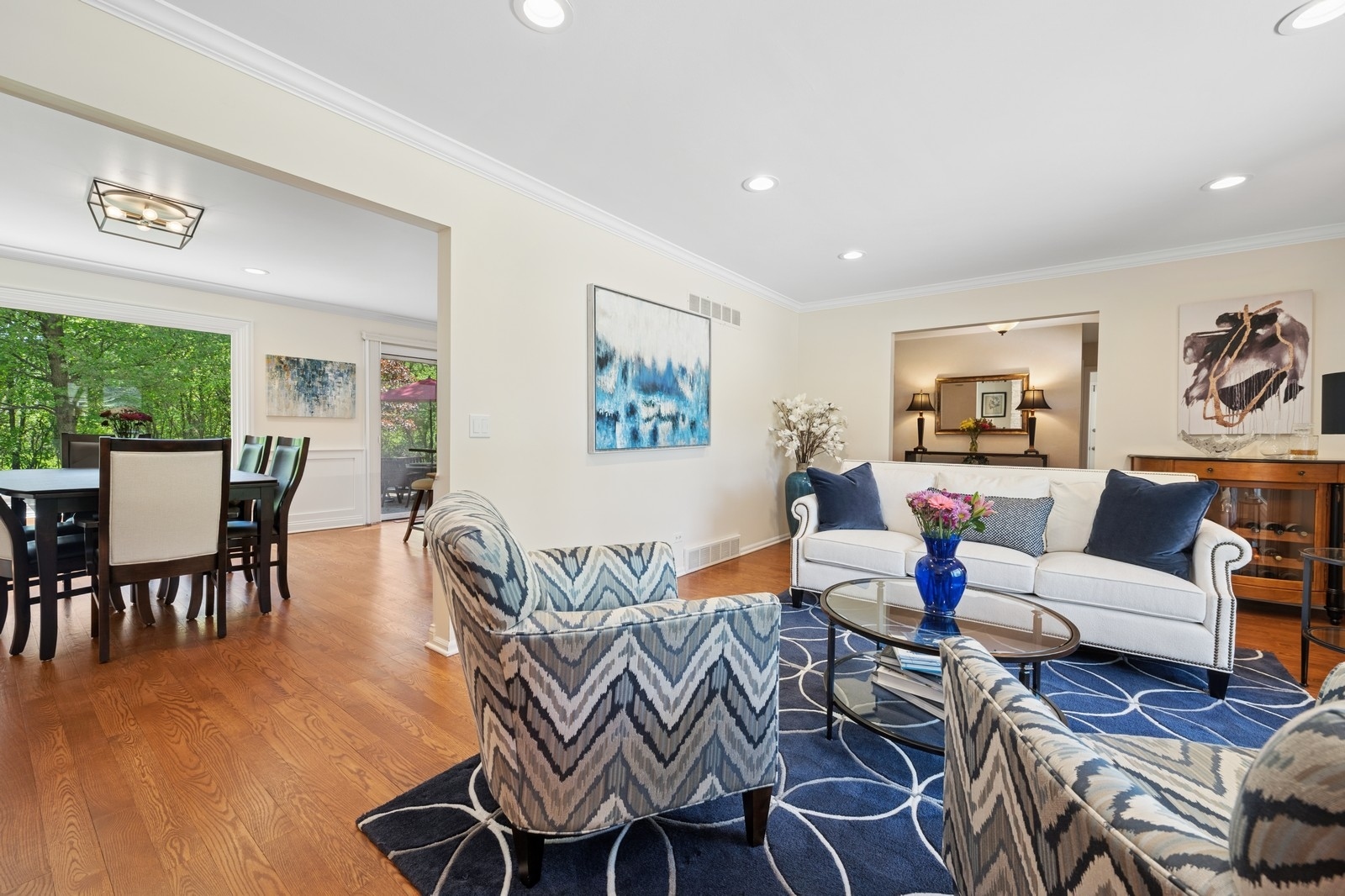1227 Crane Boulevard