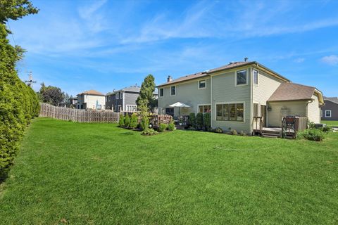 Tiny photo for 4542 Basswood Drive, Lisle, IL 60532 (MLS # 12414733)