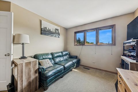 Tiny photo for 4542 Basswood Drive, Lisle, IL 60532 (MLS # 12414733)