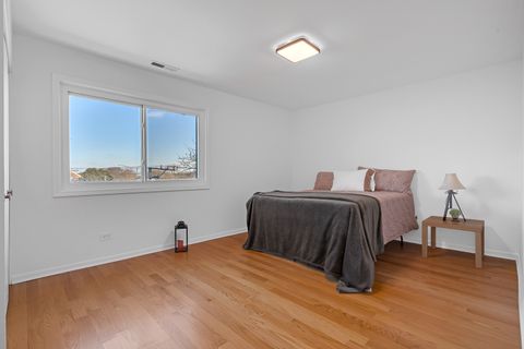 Tiny photo for 9240 Gross Point Road #410, Skokie, IL 60077 (MLS # 12595747)