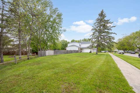Tiny photo for 1705 N Ryan Street, McHenry, IL 60050 (MLS # 12698730)