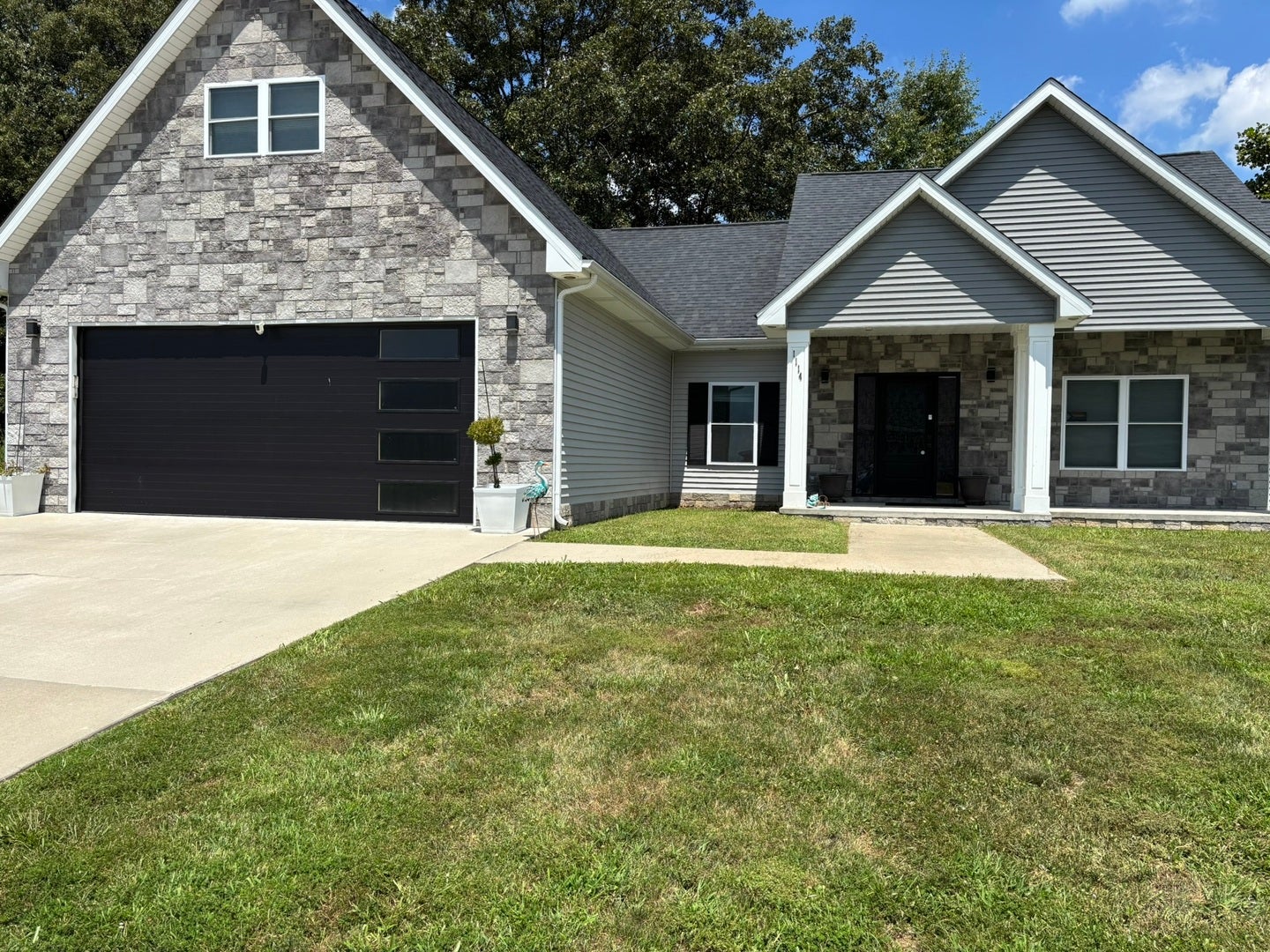 1114 Glory Lane