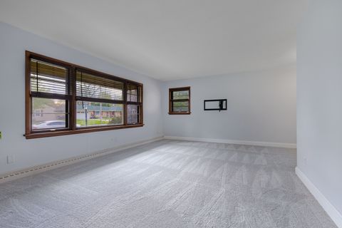 Tiny photo for 1303 Roncevalles Avenue, Rockford, IL 61107 (MLS # 12636212)