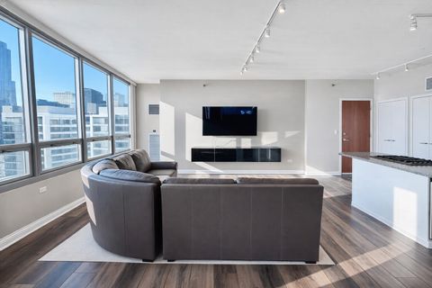 Tiny photo for 701 S Wells Street #1506, Chicago, IL 60607 (MLS # 12596200)