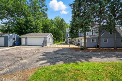 Tiny photo for 237 S Church Road, Bensenville, IL 60106 (MLS # 12434720)