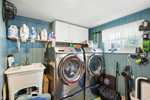 Tiny photo for 237 S Church Road, Bensenville, IL 60106 (MLS # 12434720)