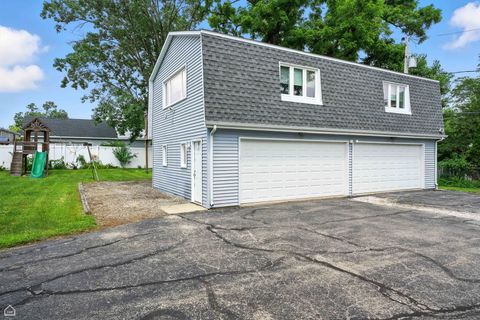 Tiny photo for 237 S Church Road, Bensenville, IL 60106 (MLS # 12434720)