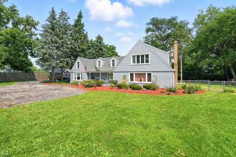 Tiny photo for 237 S Church Road, Bensenville, IL 60106 (MLS # 12434720)