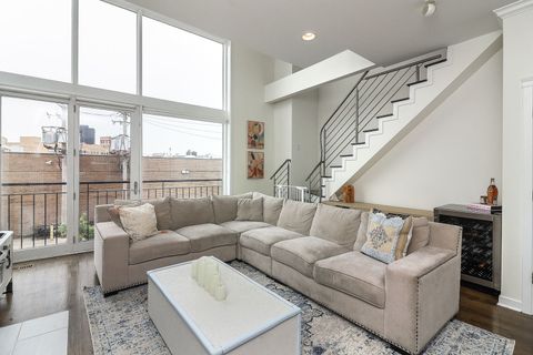 Tiny photo for 1644 W Blackhawk Street #2E, Chicago, IL 60622 (MLS # 12464606)