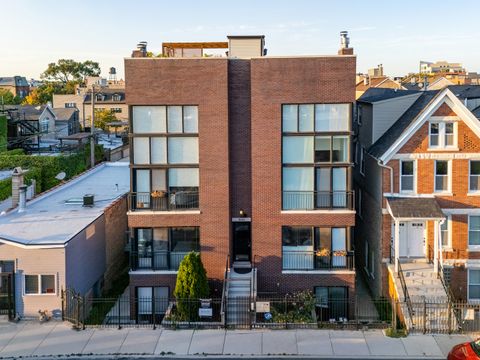 Tiny photo for 1644 W Blackhawk Street #2E, Chicago, IL 60622 (MLS # 12464606)