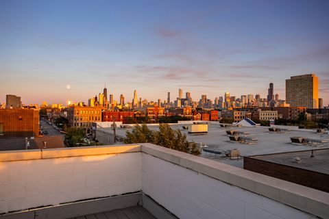 Tiny photo for 1644 W Blackhawk Street #2E, Chicago, IL 60622 (MLS # 12464606)