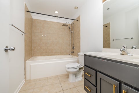 Tiny photo for 1122 W Catalpa Avenue #616, Chicago, IL 60640 (MLS # 12761769)