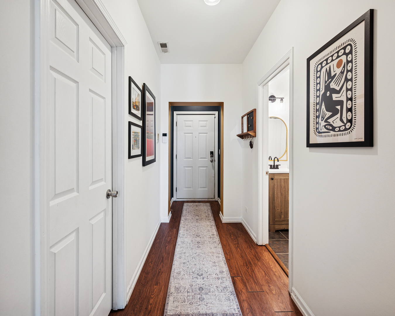 5318 N Ravenswood Avenue 106