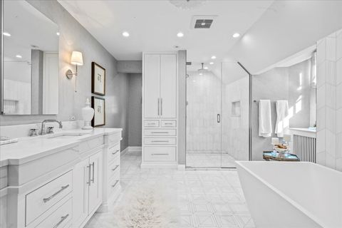 Tiny photo for 405 Sheridan Road, Kenilworth, IL 60043 (MLS # 12549121)