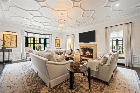 Tiny photo for 405 Sheridan Road, Kenilworth, IL 60043 (MLS # 12549121)