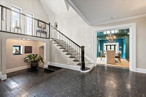 Tiny photo for 405 Sheridan Road, Kenilworth, IL 60043 (MLS # 12549121)