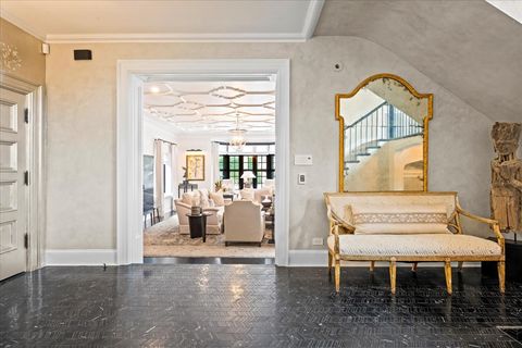 Tiny photo for 405 Sheridan Road, Kenilworth, IL 60043 (MLS # 12549121)