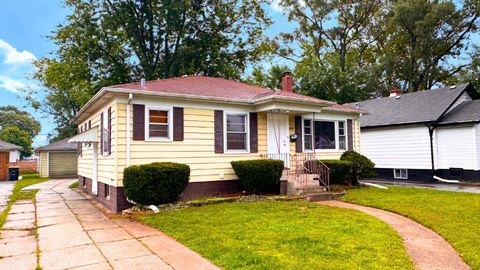Tiny photo for 18429 Ridgewood Avenue, Lansing, IL 60438 (MLS # 12479339)