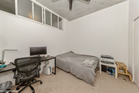 Tiny photo for 235 W VAN BUREN Street #1705, Chicago, IL 60607 (MLS # 12419425)