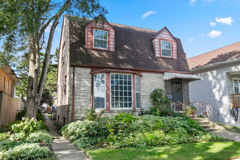 2930 N New England Avenue Chicago IL 60634