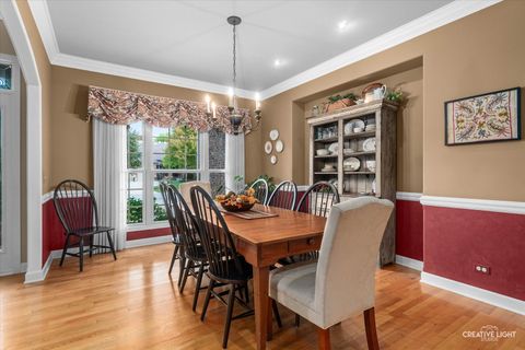 Tiny photo for 611 Pine Street, Sugar Grove, IL 60554 (MLS # 12503228)