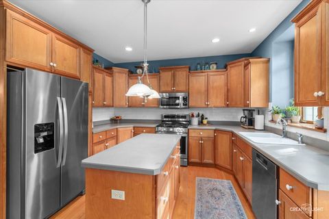 Tiny photo for 611 Pine Street, Sugar Grove, IL 60554 (MLS # 12503228)