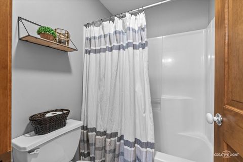 Tiny photo for 611 Pine Street, Sugar Grove, IL 60554 (MLS # 12503228)