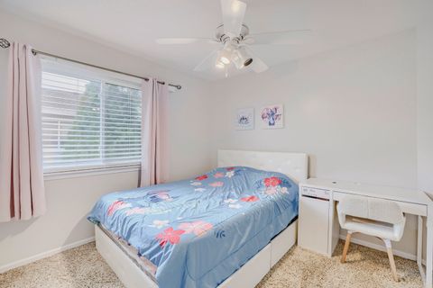 Tiny photo for 1526 Almaden Lane, Gurnee, IL 60031 (MLS # 12608246)