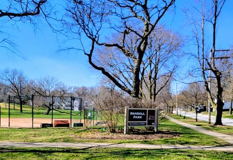 Tiny photo for 5429 Benton Avenue, Downers Grove, IL 60515 (MLS # 12589347)