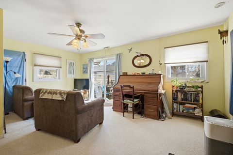 Tiny photo for 5429 Benton Avenue, Downers Grove, IL 60515 (MLS # 12589347)