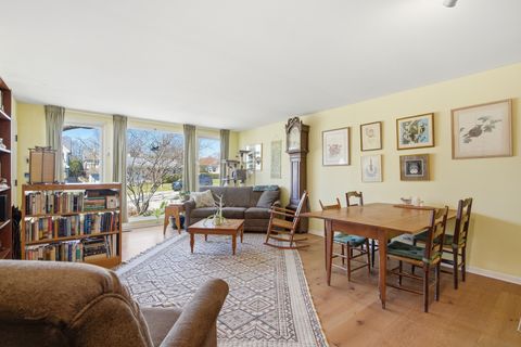 Tiny photo for 5429 Benton Avenue, Downers Grove, IL 60515 (MLS # 12589347)