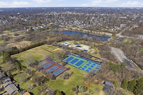 Tiny photo for 5429 Benton Avenue, Downers Grove, IL 60515 (MLS # 12589347)