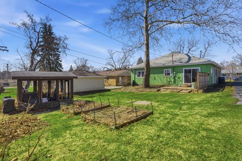 Tiny photo for 5429 Benton Avenue, Downers Grove, IL 60515 (MLS # 12589347)