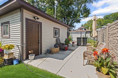 Tiny photo for Chicago, IL 60651 (MLS # 12454628)