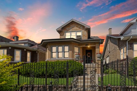 Tiny photo for Chicago, IL 60651 (MLS # 12454628)