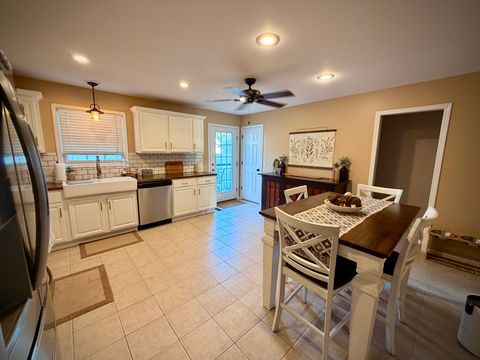 Tiny photo for 815 Kiersted Street, Morris, IL 60450 (MLS # 12605634)