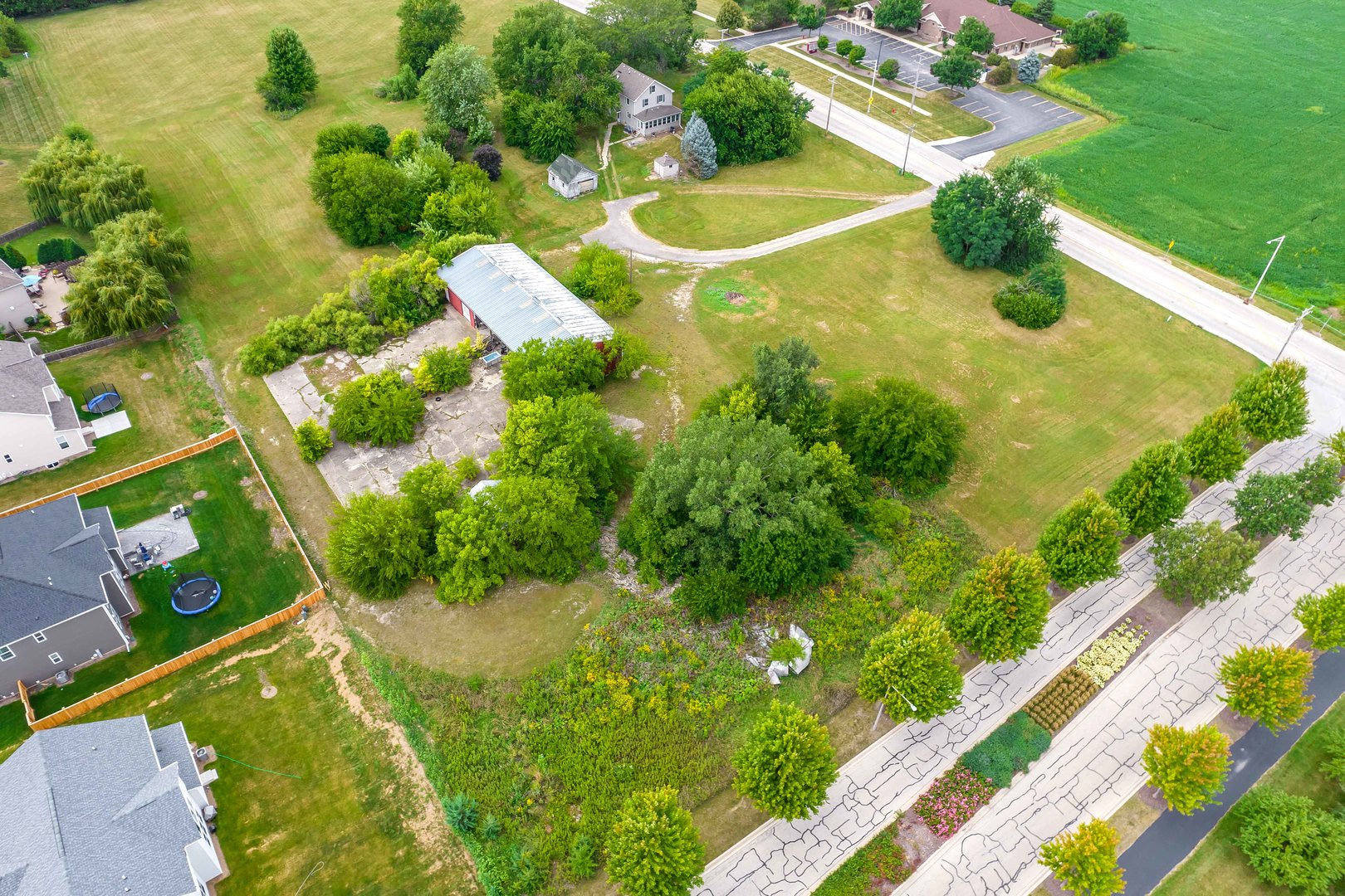 870 Simons Road