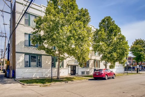 Photo of 2403 N Hamlin Avenue #1, Chicago, IL 60647 (MLS # 12688690)